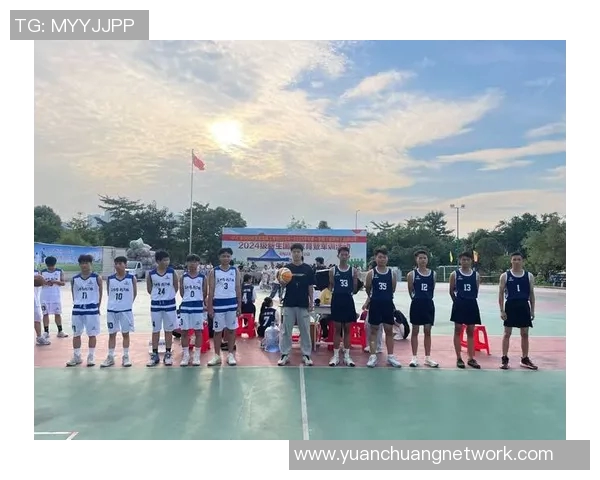 任骏飞领衔球队奋战新赛季展现篮球风采与团队精神的故事